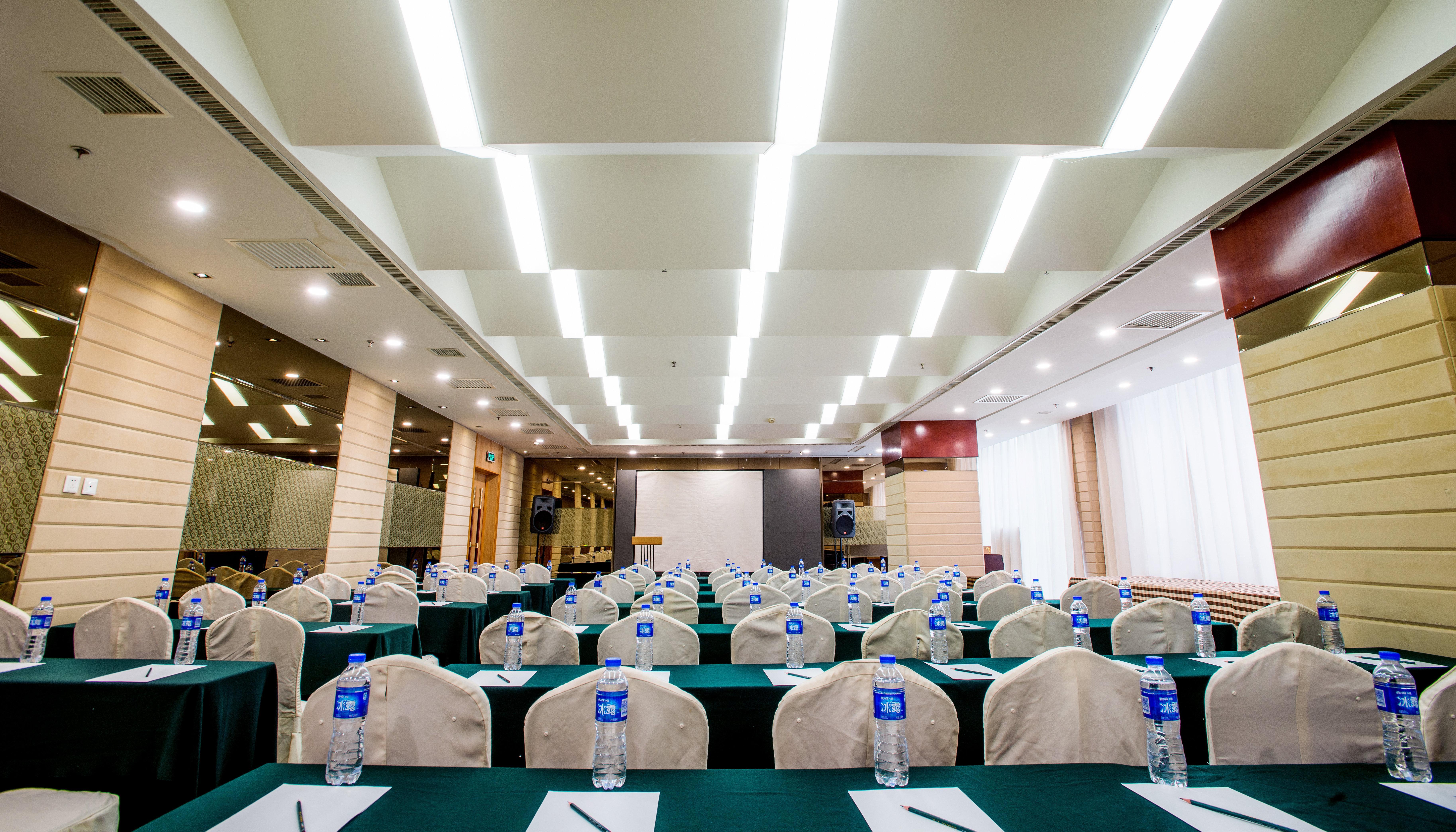 Holiday Inn Express City Centre Dalian By Ihg Extérieur photo